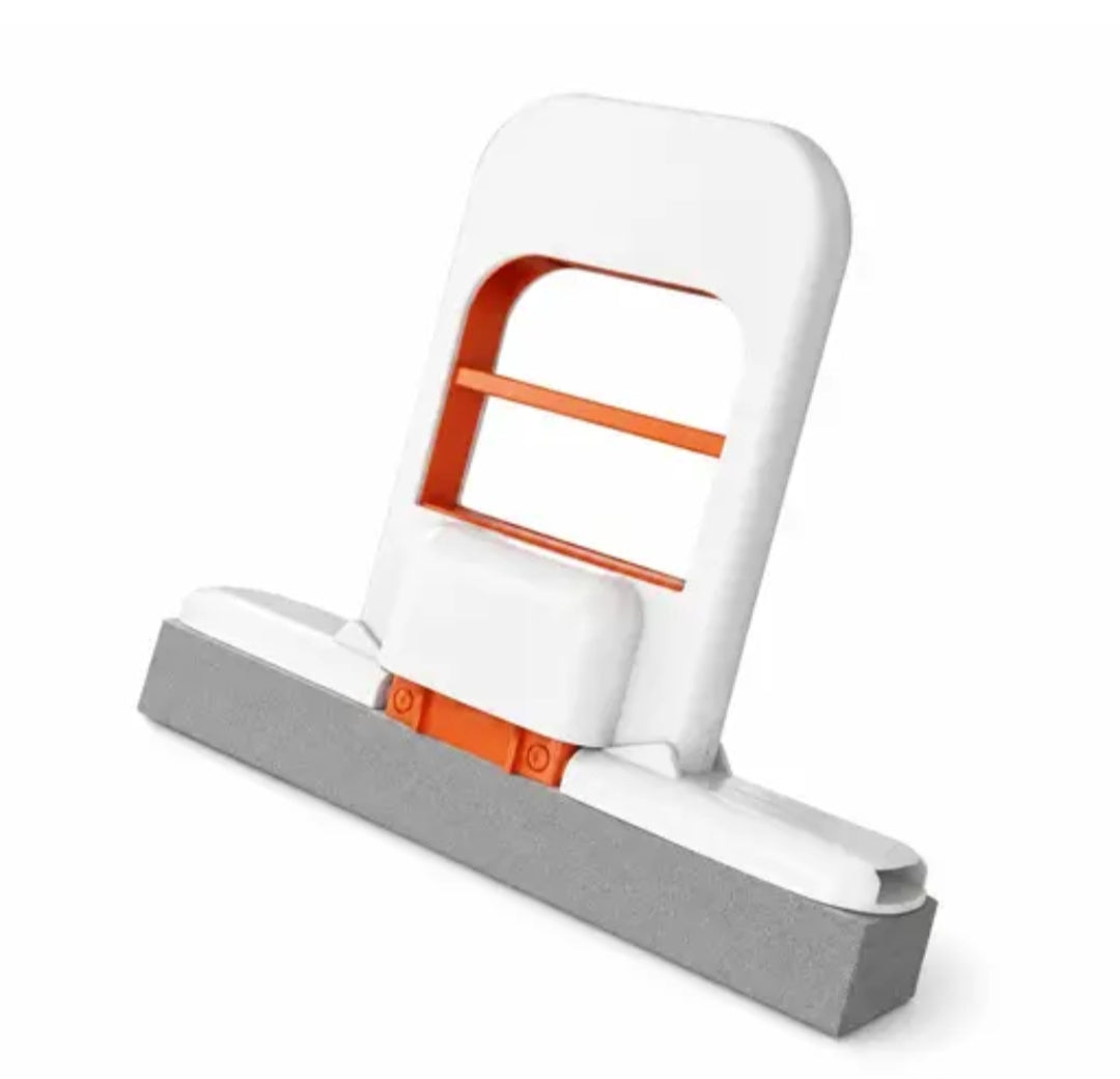 Mini desktop mop